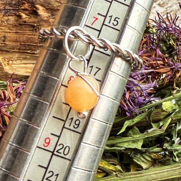 Silver dainty ring with moonstone charm - Picture 1 of 2